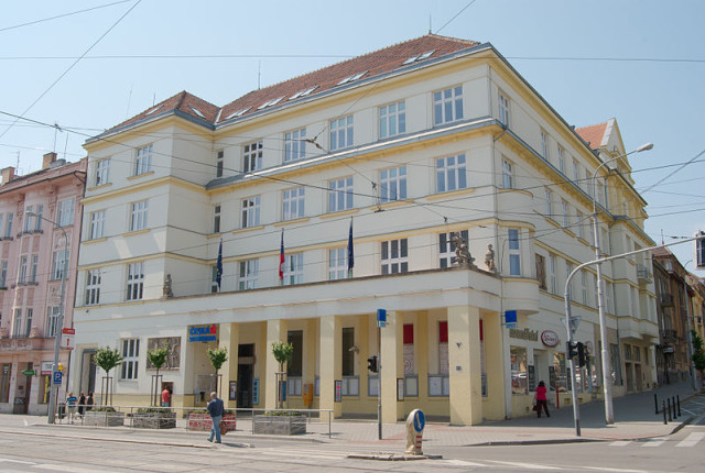 Brno_KralovoPole_radnice_Wikimedia